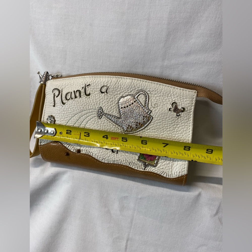 BRIGHTON WRISTLET BAG PLANT A SEED WATCH IT GROW WHITE TAN EMBELLISHED LEATHER - Picture 9 of 10